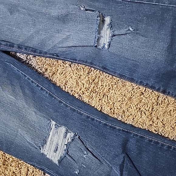 NWT Highway Jeans Distressed Denim Pants 10/11 Stretch Button Fly Ripped Flare - Picture 5 of 9